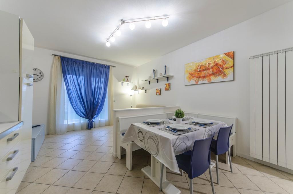 Residence Elisa Piano Terra Con Giardino E Posto Spiaggia Incluso Caorle Eksteriør bilde
